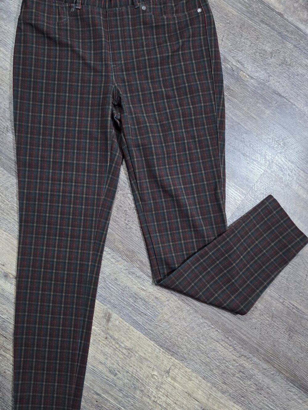 Talbots Skinny Ankle Pants Plaid- Red/Teal Blue/Brown Checkered Sz 8 NWT